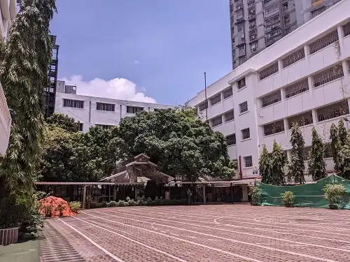 Shri Shikshayatan School