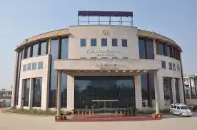 K.r. Mangalam Global School