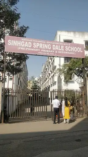 Sinhgad Spring Dale School